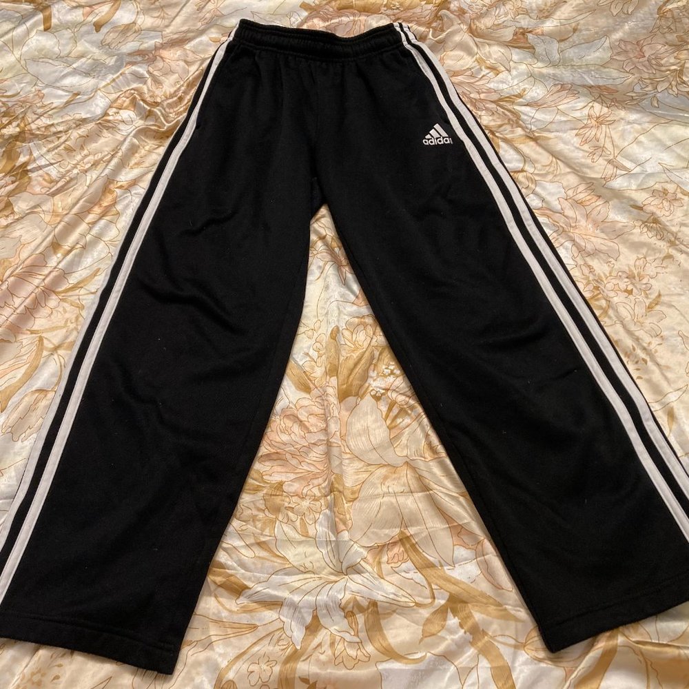 Preloved Adidas Youth S Sweatpants